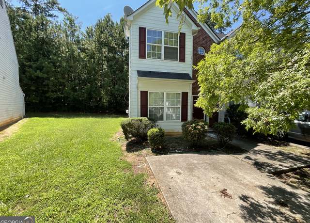 Property at 7101 Brookview Way, Riverdale, GA 30274, 4 beds, 3 baths
