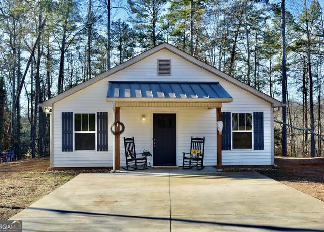 Property at 5037 Elrod Pl, Gainesville, GA 30506, 3 beds, 2 baths