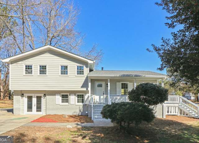Property at 3526 Macedonia Rd, Powder Springs, GA 30127, 4 beds, 2 baths