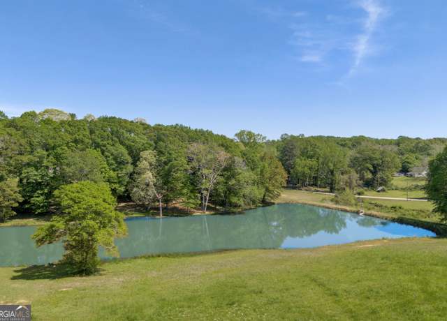 Property at 9834 Lavonia Rd, Carnesville, GA 30521, 4 beds, 2 baths