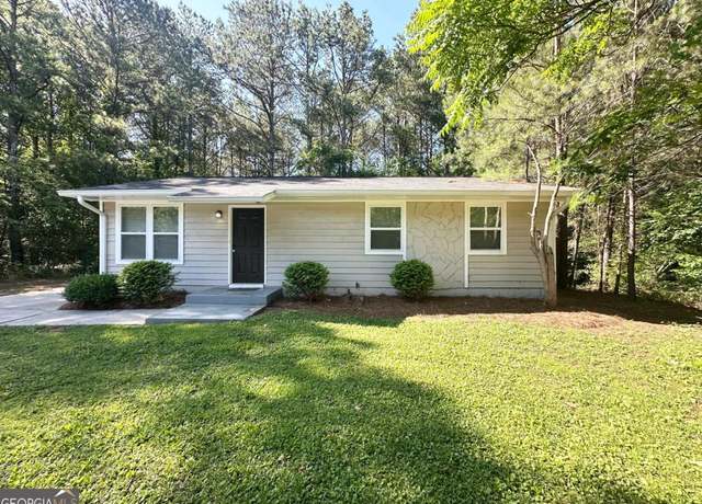 Property at 604 Thomasville Blvd, Atlanta, GA 30315, 3 beds, 1.5 baths