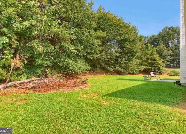 Property at 3419 Allie Dr, Snellville, GA 30039, 4 beds, 2.5 baths