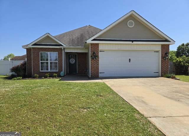Property at 129 Lavendar Ln, Perry, GA 31069, 3 beds, 2 baths