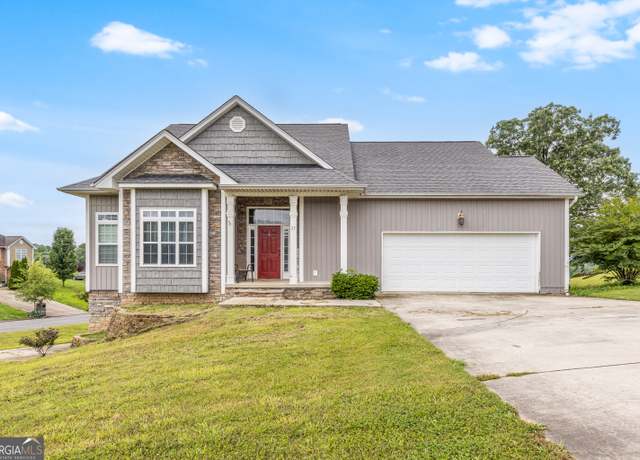 Property at 23 Raleigh Dr, Lafayette, GA 30728, 4 beds, 3.5 baths