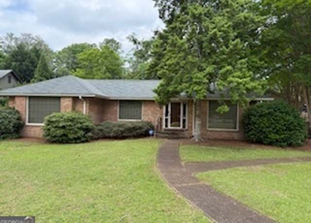 Property at 103 Ivydale Dr, Lagrange, GA 30240, 4 beds, 2.5 baths