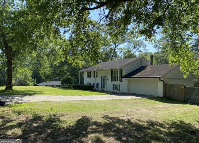 Property at 825 Forest Lake Dr S, Macon, GA 31210, 6 beds, 4 baths