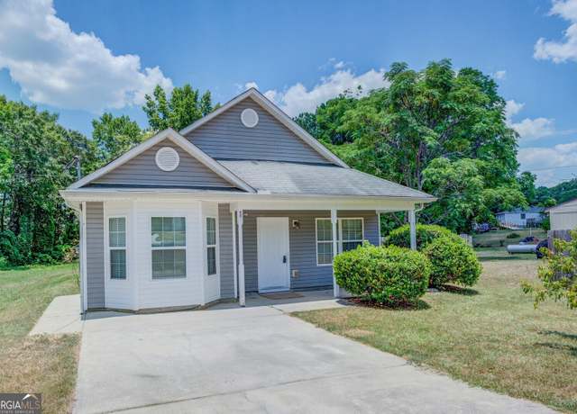 Property at 687 Chestnut Dr, Jackson, GA 30233, 3 beds, 2 baths