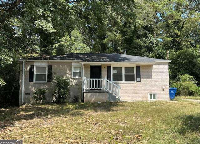 Property at 245 Argus Cir NW, Atlanta, GA 30331, 3 beds, 2 baths