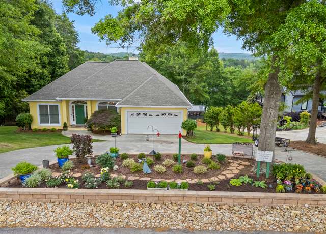 Property at 166 Knox Cir, Lavonia, GA 30553, 5 beds, 3 baths