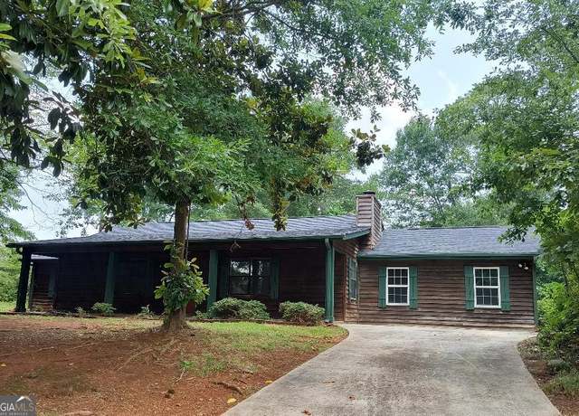 Property at 2717 Stanton Woods Dr SE, Conyers, GA 30094, 4 beds, 2 baths
