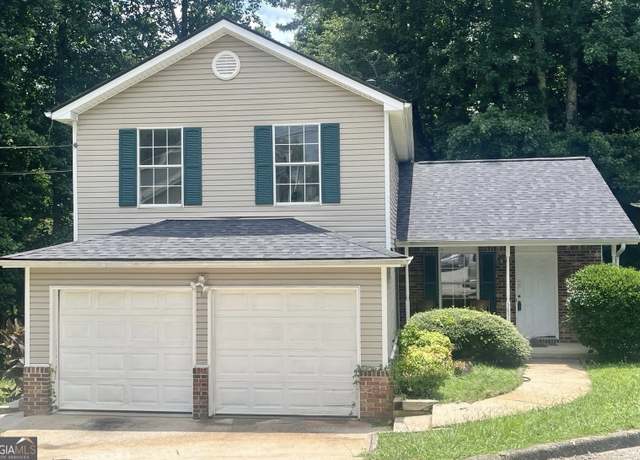 Property at 5851 Giles Rd, Lithonia, GA 30058, 3 beds, 2.5 baths