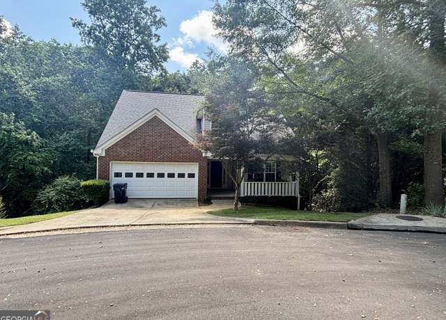 Property at 119 E Surry Ct, Athens, GA 30606, 4 beds, 2.5 baths