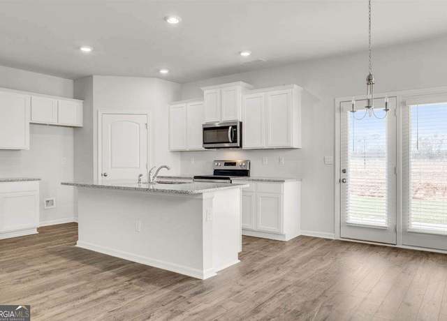Property at 4932 Jatoba Rd, Acworth, GA 30101, 3 beds, 2.5 baths