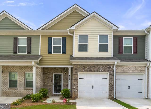 Property at 8717 Lakeview Cmns, Jonesboro, GA 30238, 3 beds, 2.5 baths