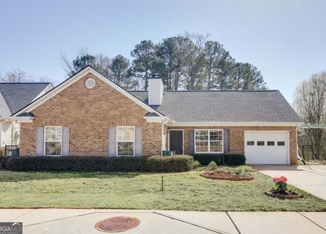 Property at 125 Pine Bark Ln, Athens, GA 30605, 3 beds, 2 baths