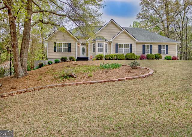 Property at 110 Rudders Xing, Newnan, GA 30263, 3 beds, 3 baths