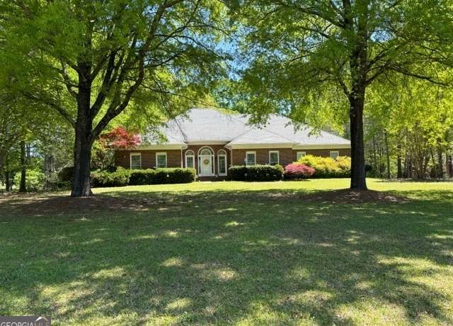 Property at 209 Westchester Dr, Griffin, GA 30223, 4 beds, 2 baths
