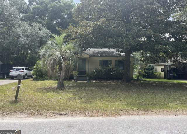 Property at 802 Margaret St, Saint Marys, GA 31558, 2 beds, 1 bath