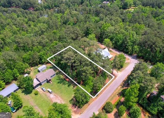 Property at 1016 Jamaica Ave, Lincolnton, GA 30817