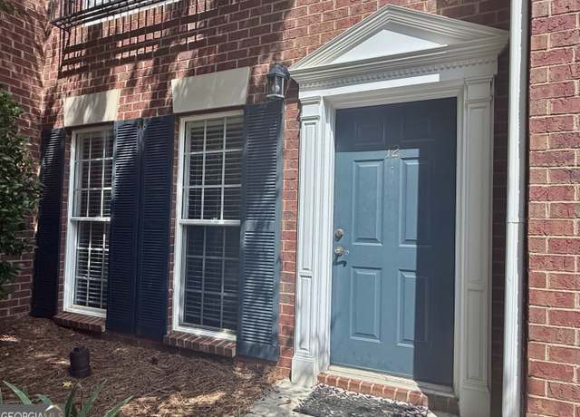 Property at 110 Wood Lake Dr #12, Athens, GA 30606, 2 beds, 2.5 baths