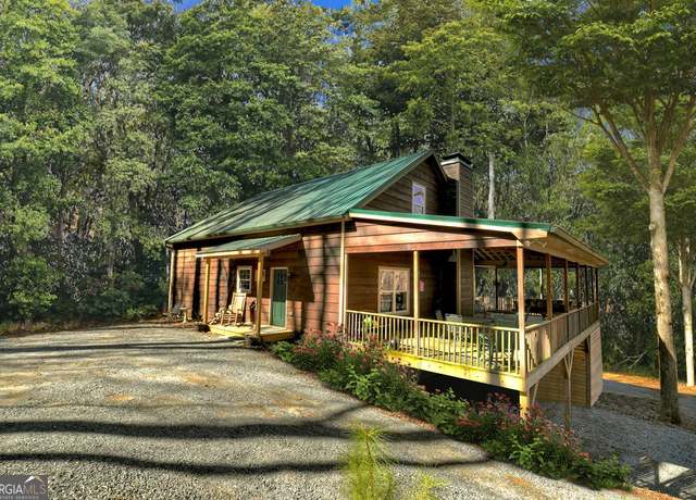 Property at 207 Joliet Dr, Ellijay, GA 30540, 5 beds, 3.5 baths