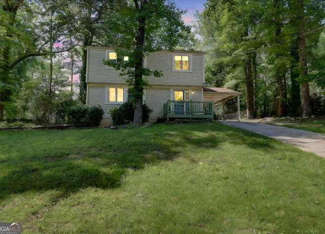Property at 405 Abbey Rd, Peachtree City, GA 30269, 4 beds, 3 baths