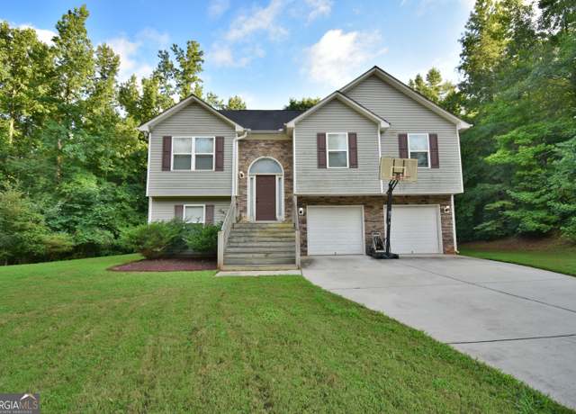 Property at 225 Lamar Ln, Covington, GA 30016, 4 beds, 3 baths