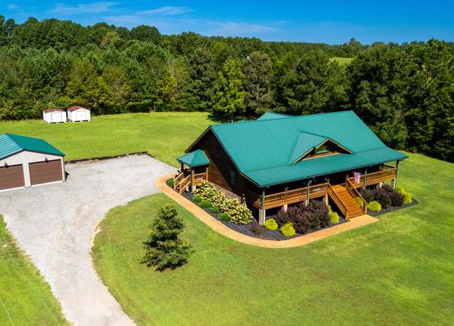 Property at 200 Burgess Rd, Lagrange, GA 30241, 3 beds, 2 baths