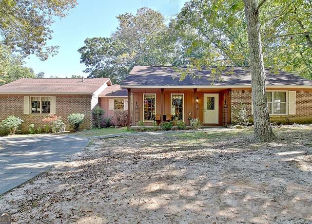 Property at 912 Karen Dr Unit 4.43 ACRES, Manchester, GA 31816, 3 beds, 2.5 baths
