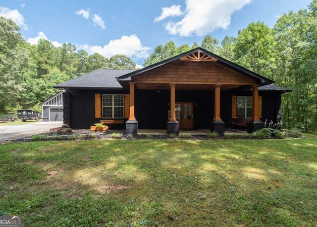 Property at 659 Hood Rd, Newnan, GA 30263, 3 beds, 2 baths