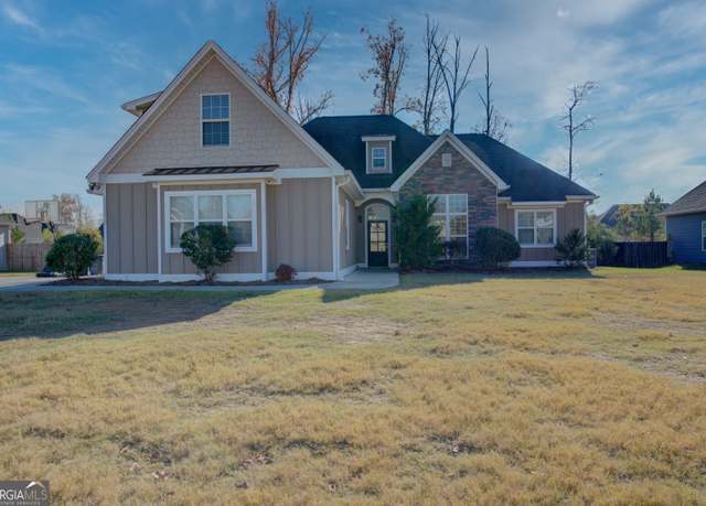 Property at 6 Rambling Oaks Dr NE, Rome, GA 30165, 3 beds, 2 baths