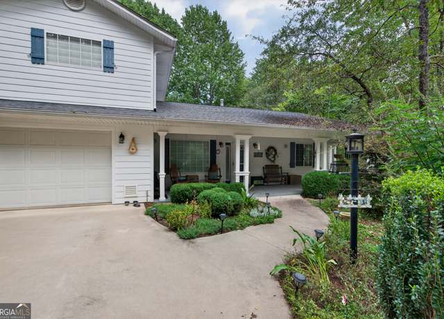 Property at 484 Jim Carter Rd, Clarkesville, GA 30523, 3 beds, 3 baths