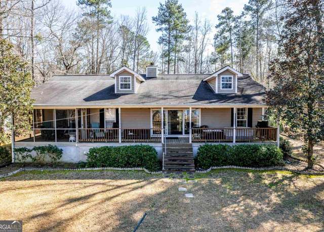 Property at 2780 Lakecrest Dr, Sparta, GA 31087, 3 beds, 2 baths
