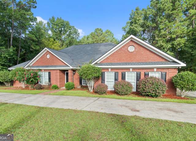 Property at 211 Greystone Dr, Milledgeville, GA 31061, 4 beds, 3.5 baths