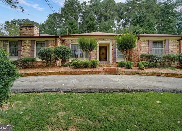 Property at 1522 Old Spring House Ln, Dunwoody, GA 30338, 3 beds, 3 baths