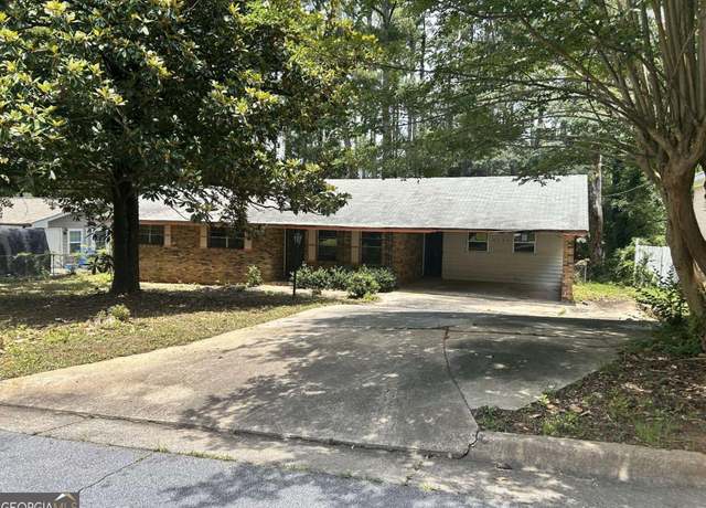 Property at 4595 Sahara Dr SW, Atlanta, GA 30331, 3 beds, 2 baths
