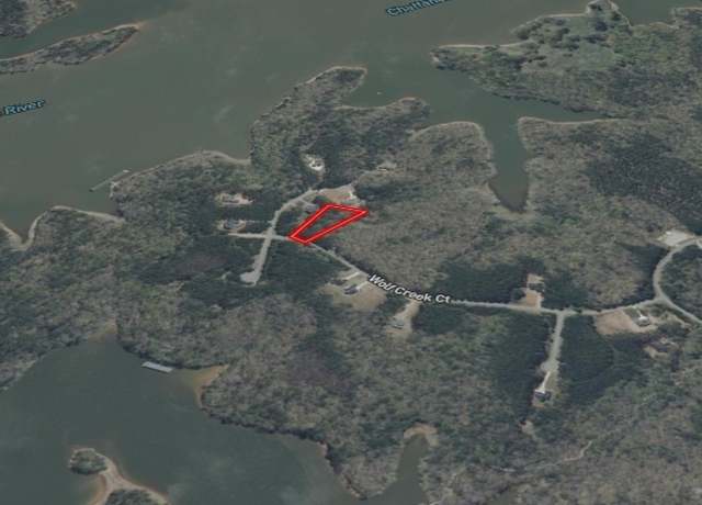 Property at 200 Wolf Creek Cv #90, Lagrange, GA 30240
