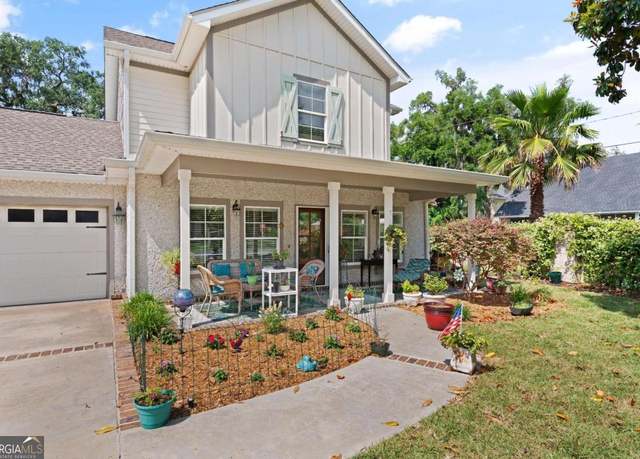 Property at 287 Villager Dr, St. Simons, GA 31522, 4 beds, 3.5 baths