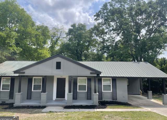 Property at 144 Thomas St, Milledgeville, GA 31061, 4 beds, 2 baths
