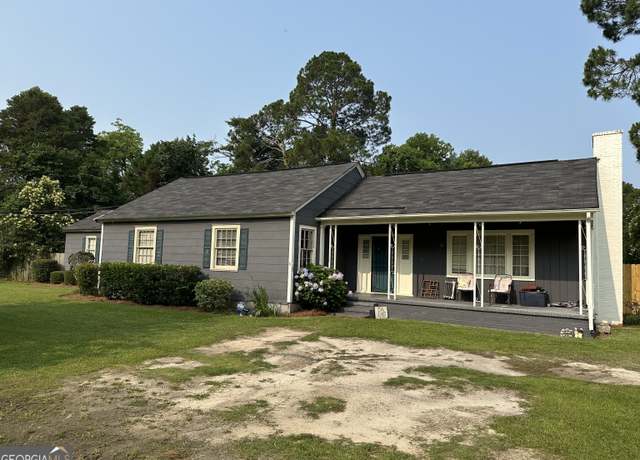 Property at 202 Geneva St, Dublin, GA 31021, 4 beds, 2 baths