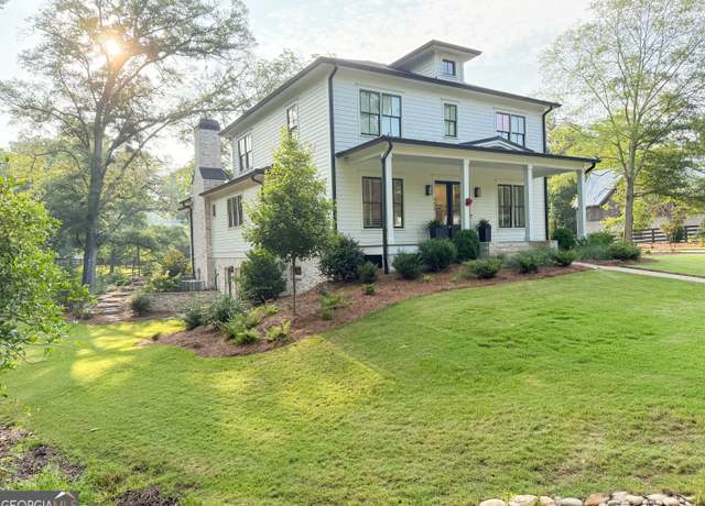 Property at 751 Bacon St, Madison, GA 30650, 4 beds, 4 baths