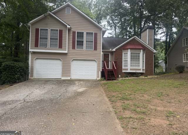 Property at 3141 Ramblewood Ct, Powder Springs, GA 30127, 4 beds, 2.5 baths