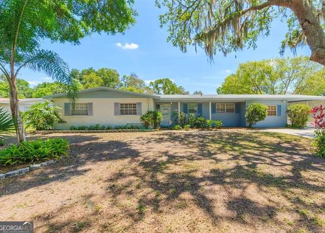 Property at 401 Blueberry Ln, Brandon, FL 33510, 3 beds, 2 baths