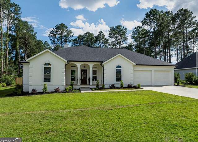 Property at 606 E 48th St #40, Tifton, GA 31794, 4 beds, 2.5 baths