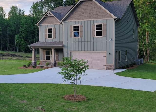 Property at 15 Dixon Rd, Newnan, GA 30263, 4 beds, 3 baths