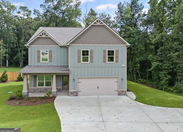 Property at 15 Dixon Rd, Newnan, GA 30263, 4 beds, 3 baths