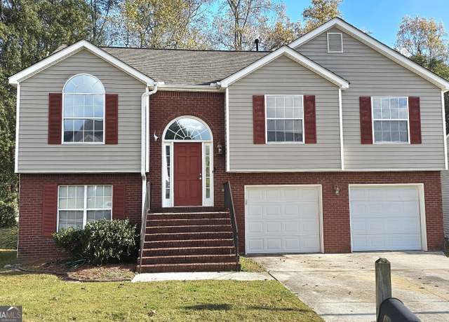 Property at 1126 Drawbridge Dr, Riverdale, GA 30296, 4 beds, 3 baths