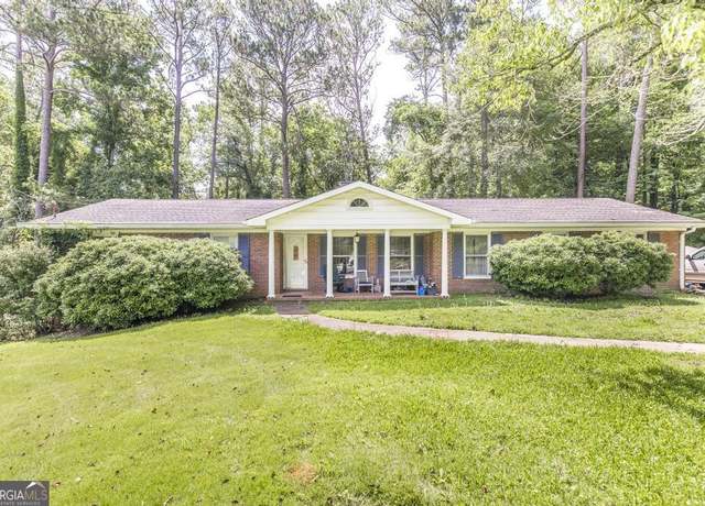 Property at 1161 Ousley Pl, Macon, GA 31210, 3 beds, 2 baths