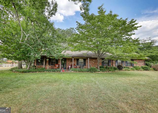 Property at 1024 Bethany Rd, Covington, GA 30016, 4 beds, 2 baths