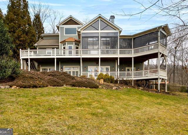 Property at 736 Gage Dr, Hiawassee, GA 30546, 3 beds, 2 baths